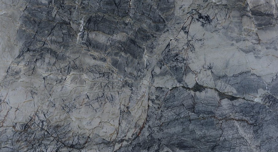 BLUE LAVA QUARTZITE